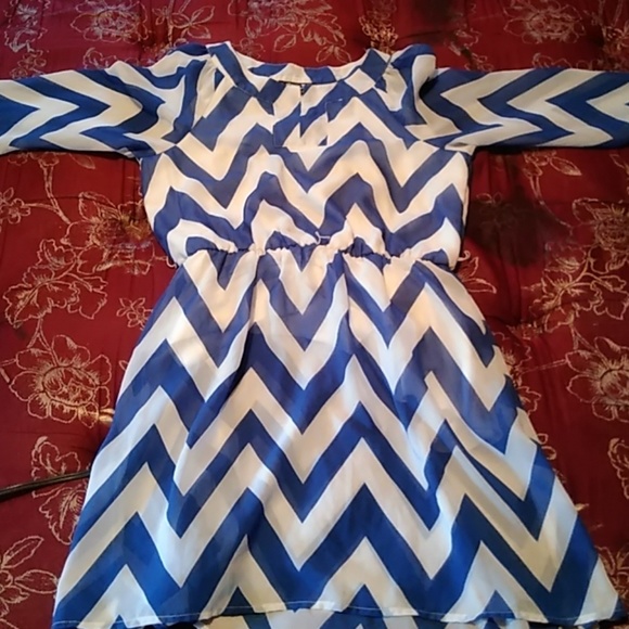 Dress - Picture 1 of 1